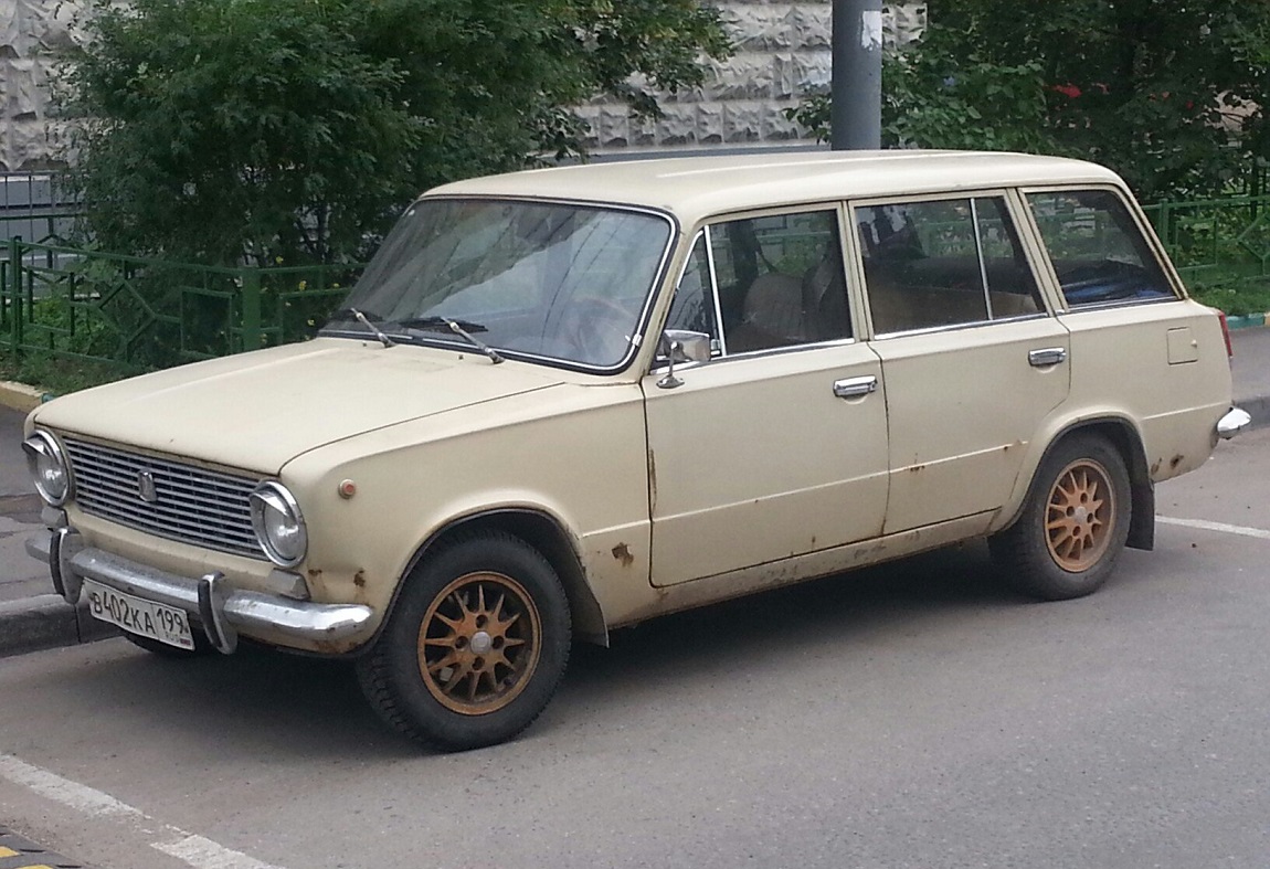 Москва, № В 402 КА 199 — ВАЗ-2102 Жигули '71-86
