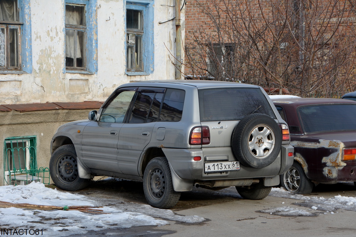Ростовская область, № А 113 ХХ 61 — Toyota RAV4 '93-03