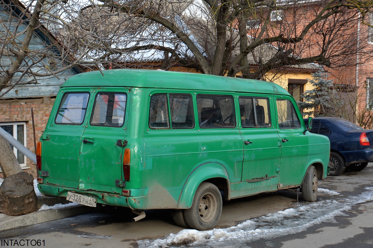 Ростовская область, № У 328 РН 61 — Ford Transit (2G) '78-86