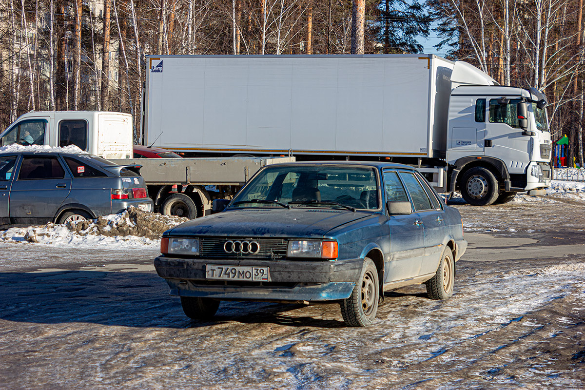 Свердловская область, № Т 749 МО 39 — Audi 80 (B2) '78-86