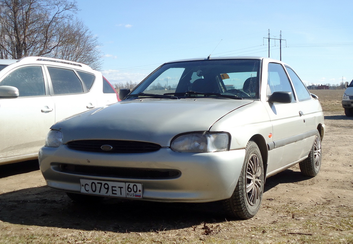 Псковская область, № С 079 ЕТ 60 — Ford Escort MkVI '95-00
