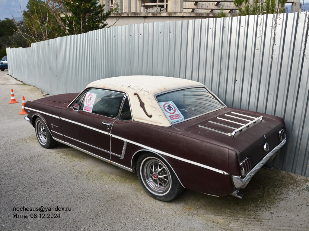 Крым, № (82) Б/Н 0008 — Ford Mustang (1G) '65-73