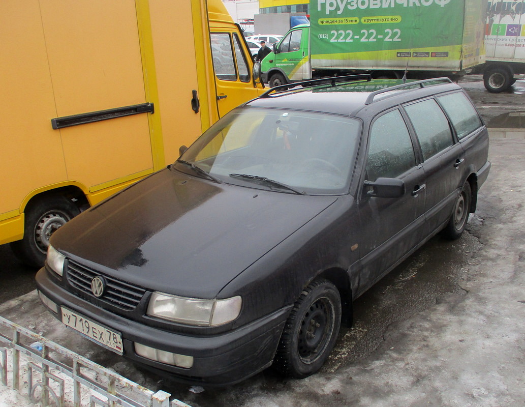 Санкт-Петербург, № У 719 ЕХ 78 — Volkswagen Passat Variant (B4) '93-97