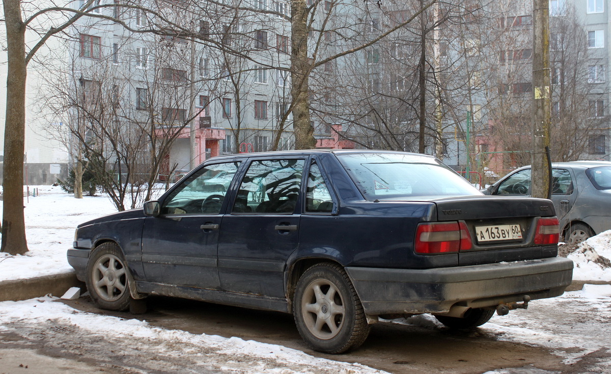 Псковская область, № А 163 ВУ 60 — Volvo 850 '91-97