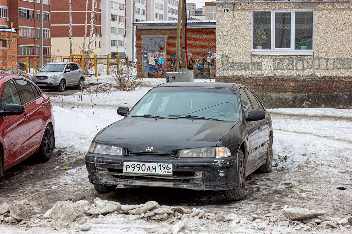 Свердловская область, № Р 990 АМ 196 — Honda Accord (5G) '93-98