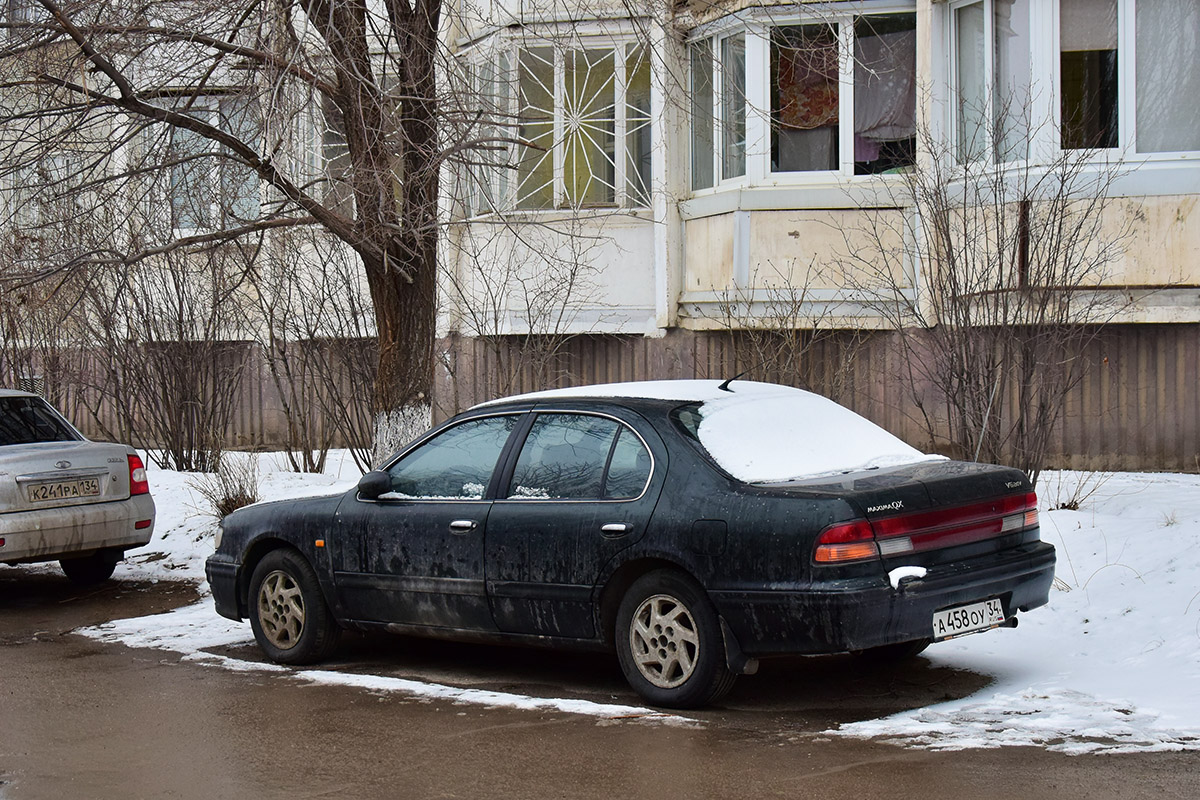 Волгоградская область, № А 458 ОУ 34 — Nissan Maxima (4G) '94-99