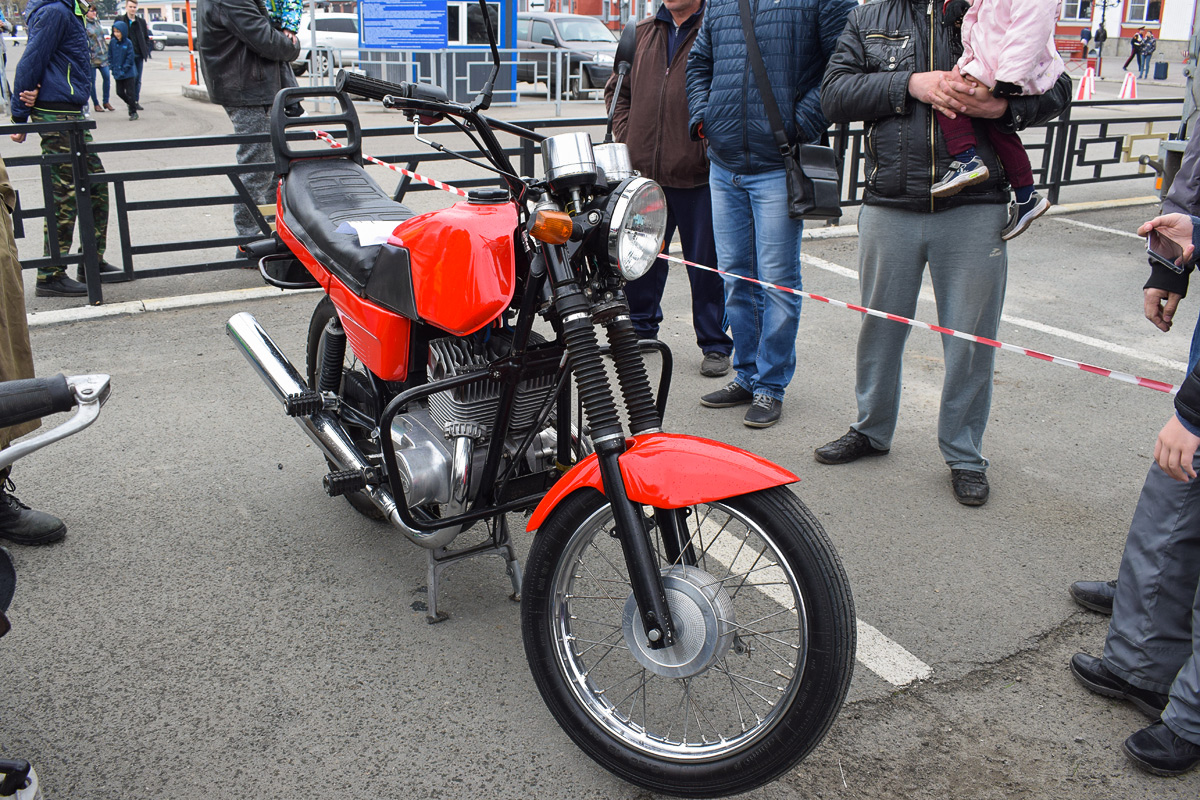 Алтайский край, № 8921 АМ 22 — Jawa 350 typ 638 '84-91; Алтайский край — День Победы. Барнаул. 2018 г.