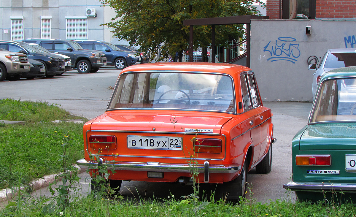 Алтайский край, № В 118 УХ 22 — ВАЗ-2103 Жигули '72-84