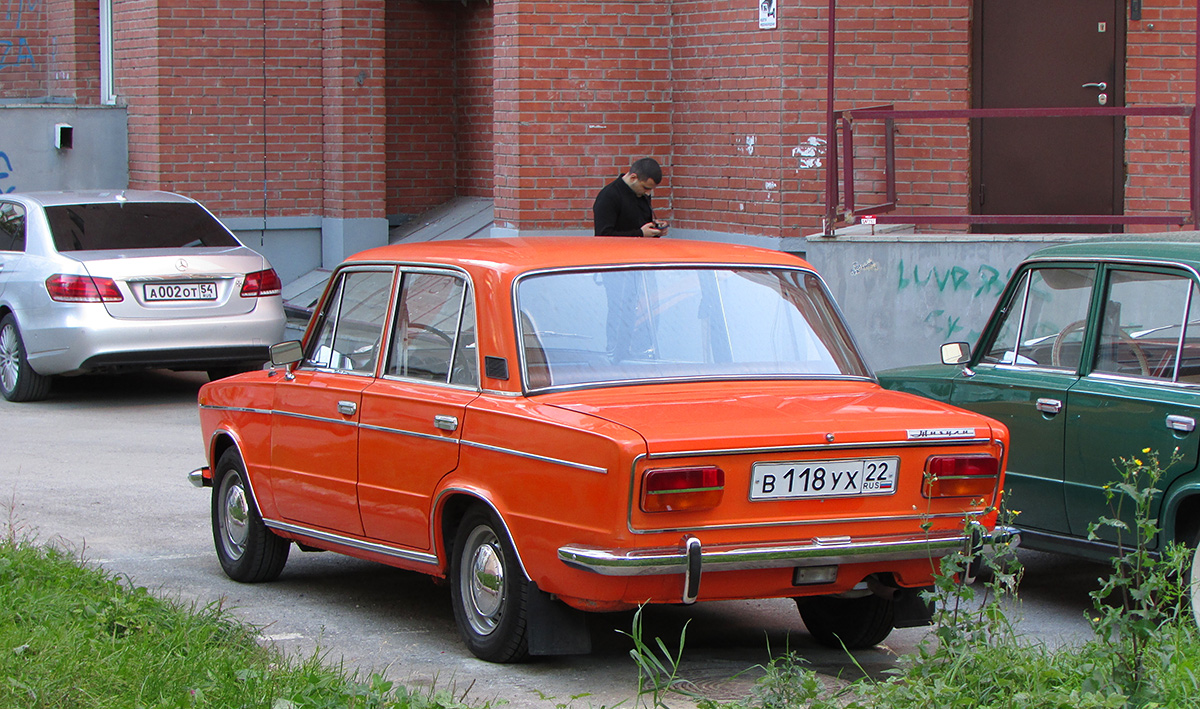 Алтайский край, № В 118 УХ 22 — ВАЗ-2103 Жигули '72-84
