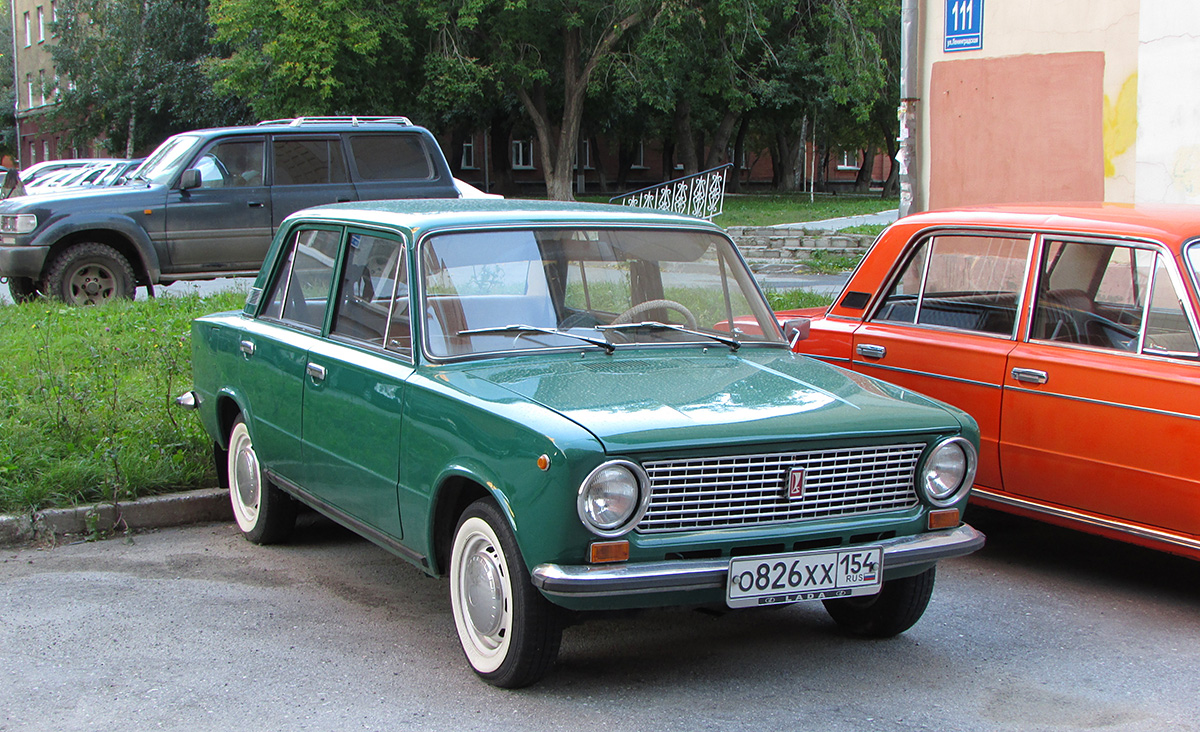 Новосибирская область, № О 826 ХХ 154 — ВАЗ-21013 Жигули '77-88
