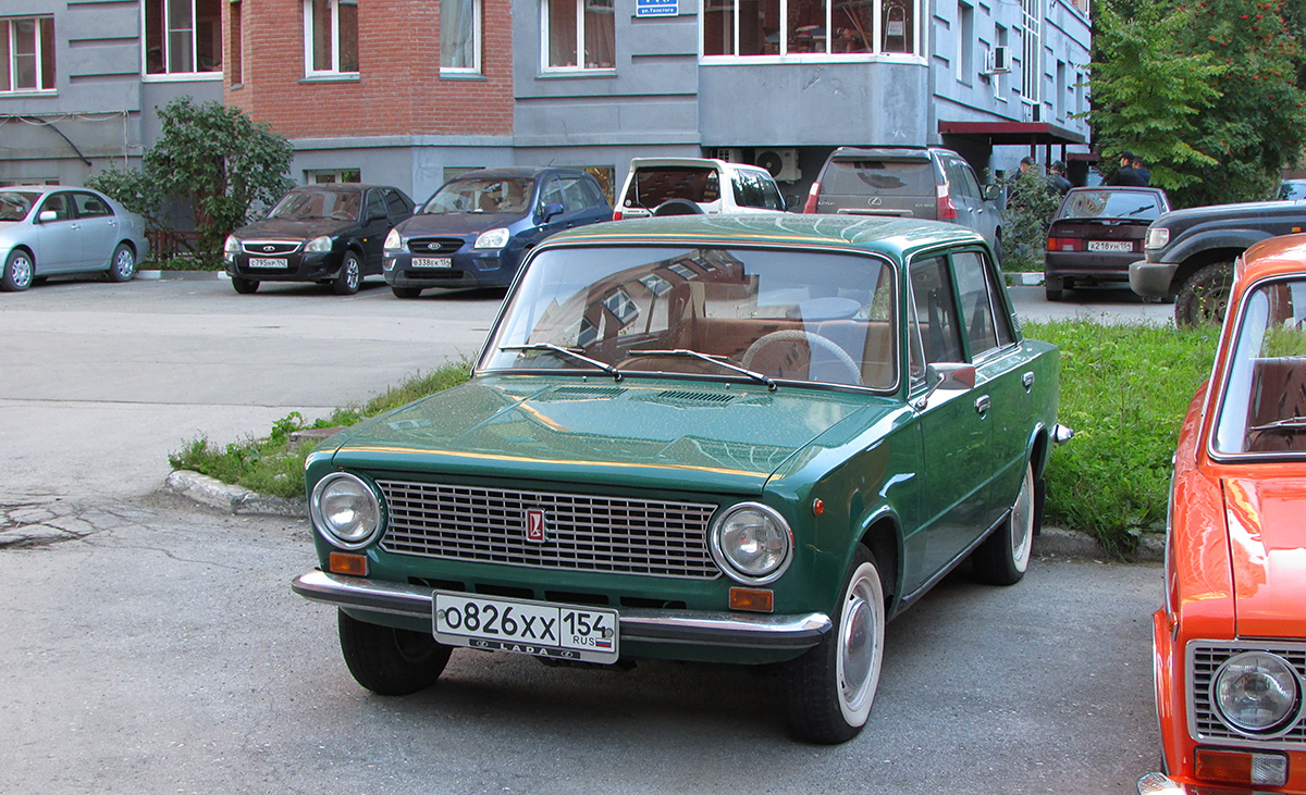 Новосибирская область, № О 826 ХХ 154 — ВАЗ-21013 Жигули '77-88