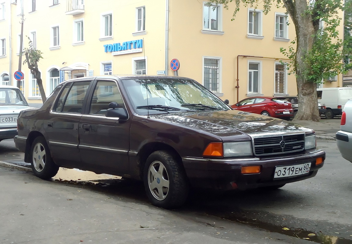 Псковская область, № О 319 ЕМ 60 — Dodge Spirit '89-94
