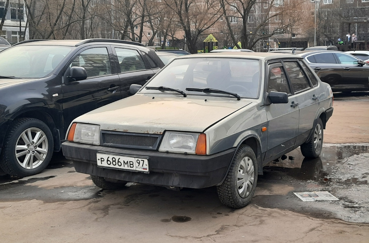 Москва, № Р 686 МВ 97 — ВАЗ-21099 '90-04