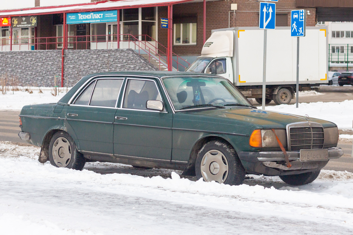 Тюменская область, № Н 618 СУ 72 — Mercedes-Benz (W123) '76-86