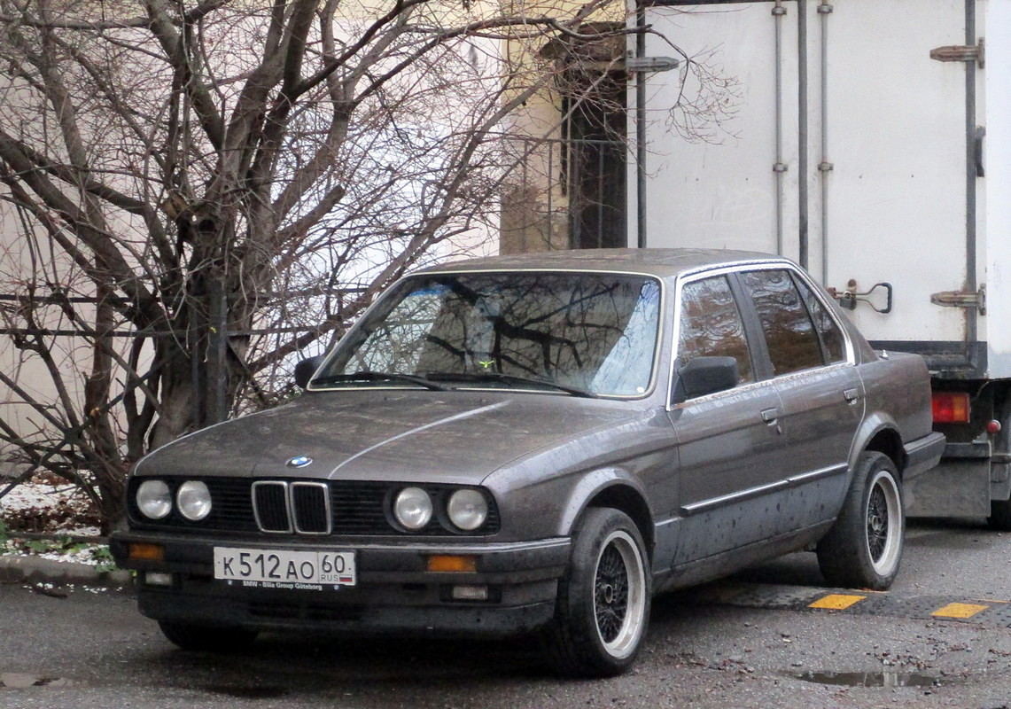 Псковская область, № К 512 АО 60 — BMW 3 Series (E30) '82-94