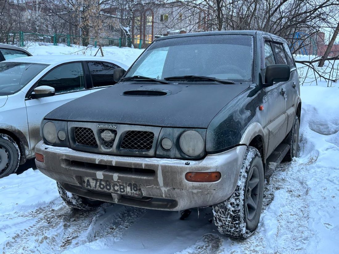 Удмуртия, № А 768 СВ 18 — Nissan Terrano II (R20) '93-06