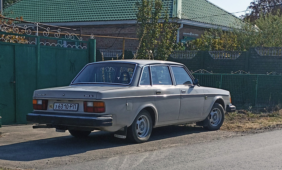 Ростовская область, № З 6310 РП — Volvo 240 Series (общая модель)