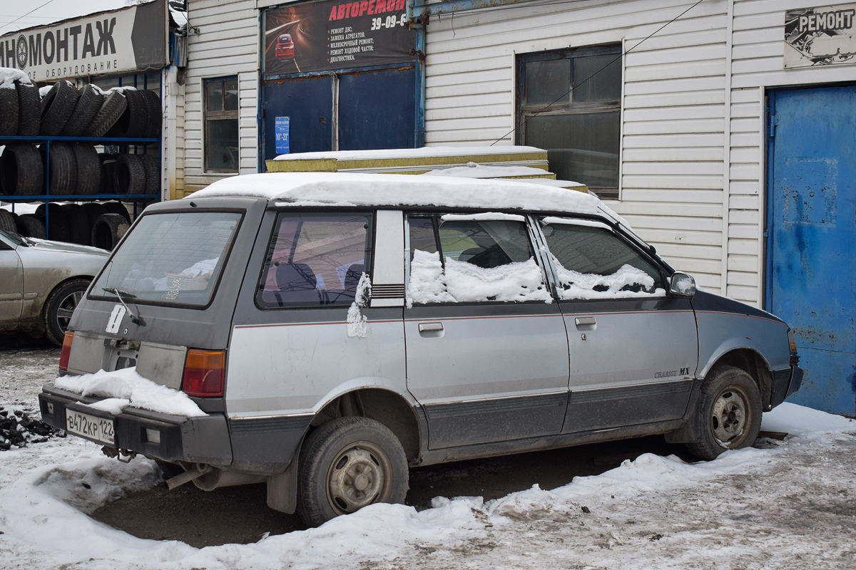 Алтайский край, № В 472 КР 122 — Mitsubishi Chariot (0*W) '83-91