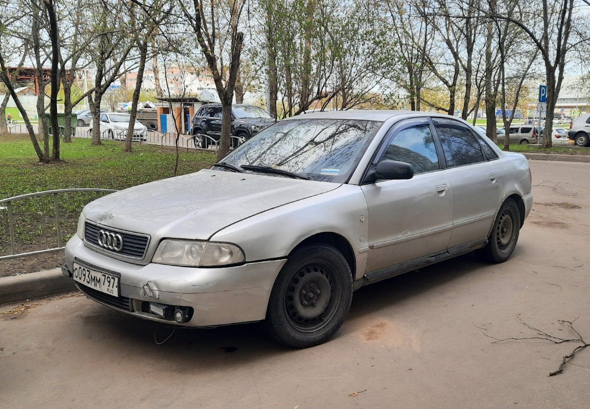 Москва, № О 093 ММ 797 — Audi A4 (B5/8D) '94-98