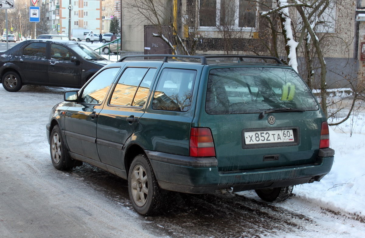Псковская область, № Х 852 ТА 60 — Volkswagen Golf Variant (Typ 1H) '93-99