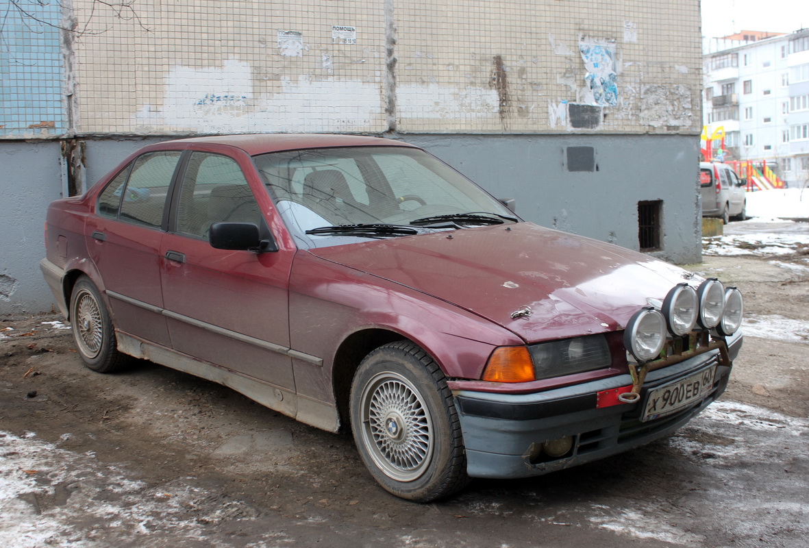 Псковская область, № Х 900 ЕВ 60 — BMW 3 Series (E36) '90-00