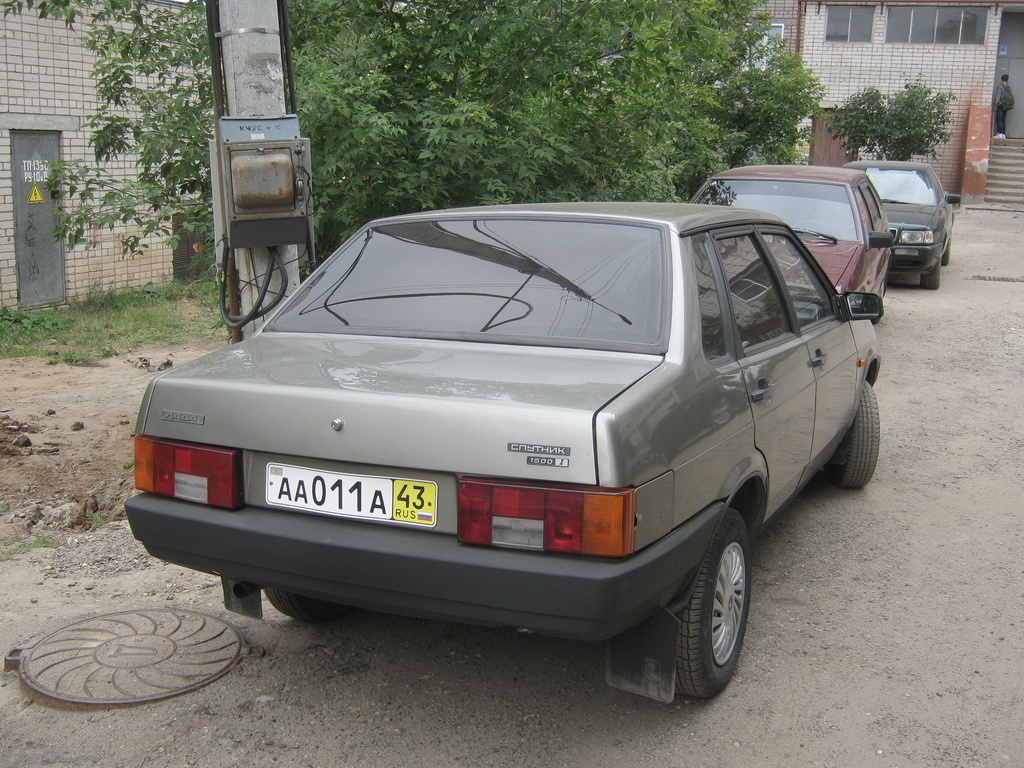 Кировская область, № АА 011 А 43 — ВАЗ-21099 '90-04
