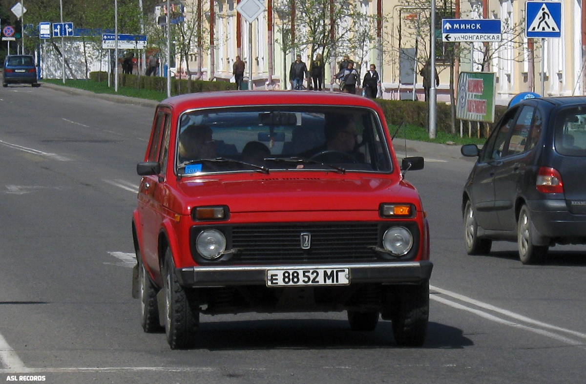Могилёвская область, № Е 8852 МГ — ВАЗ-2121 Нива '77-94