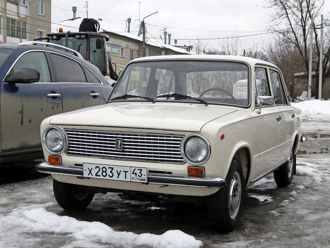 Кировская область, № Х 283 УТ 43 — ВАЗ-21013 Жигули '77-88