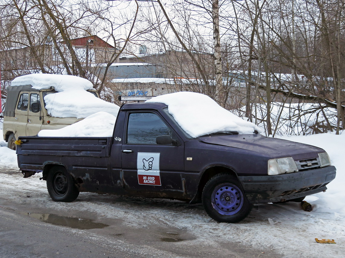 Кировская область, № А 895 КН 43 — Иж-2717-230 '97-05