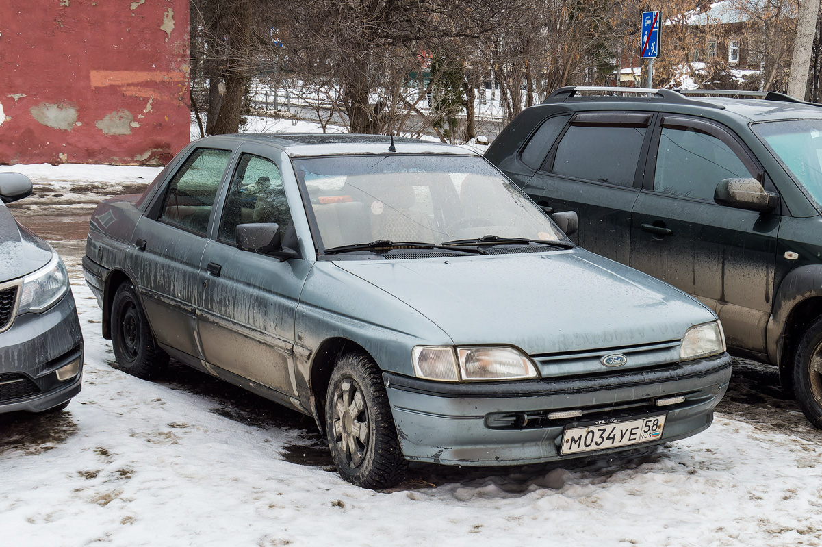Пензенская область, № М 034 УЕ 58 — Ford Orion MkIII '90-93