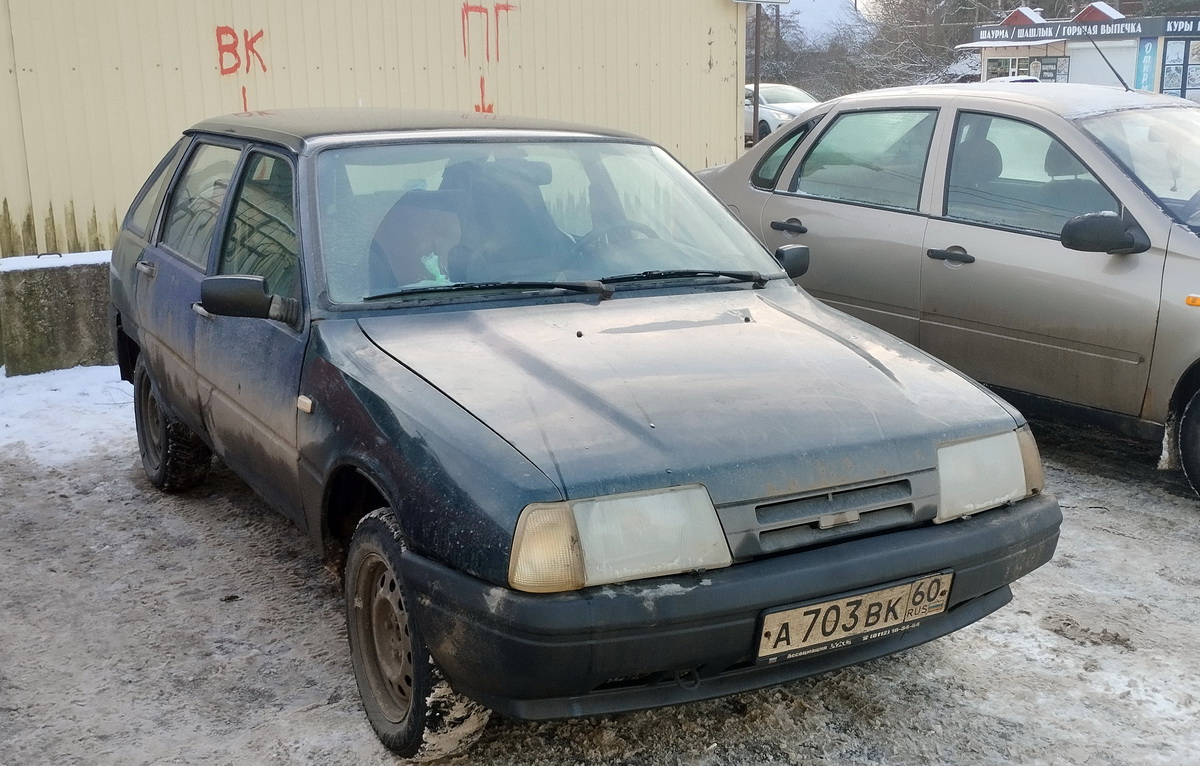 Псковская область, № А 703 ВК 60 — Иж-2126-030 '98-05