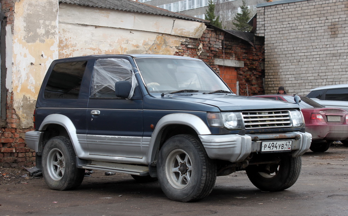 Псковская область, № Р 494 УВ 47 — Mitsubishi Pajero (2G) '91-99