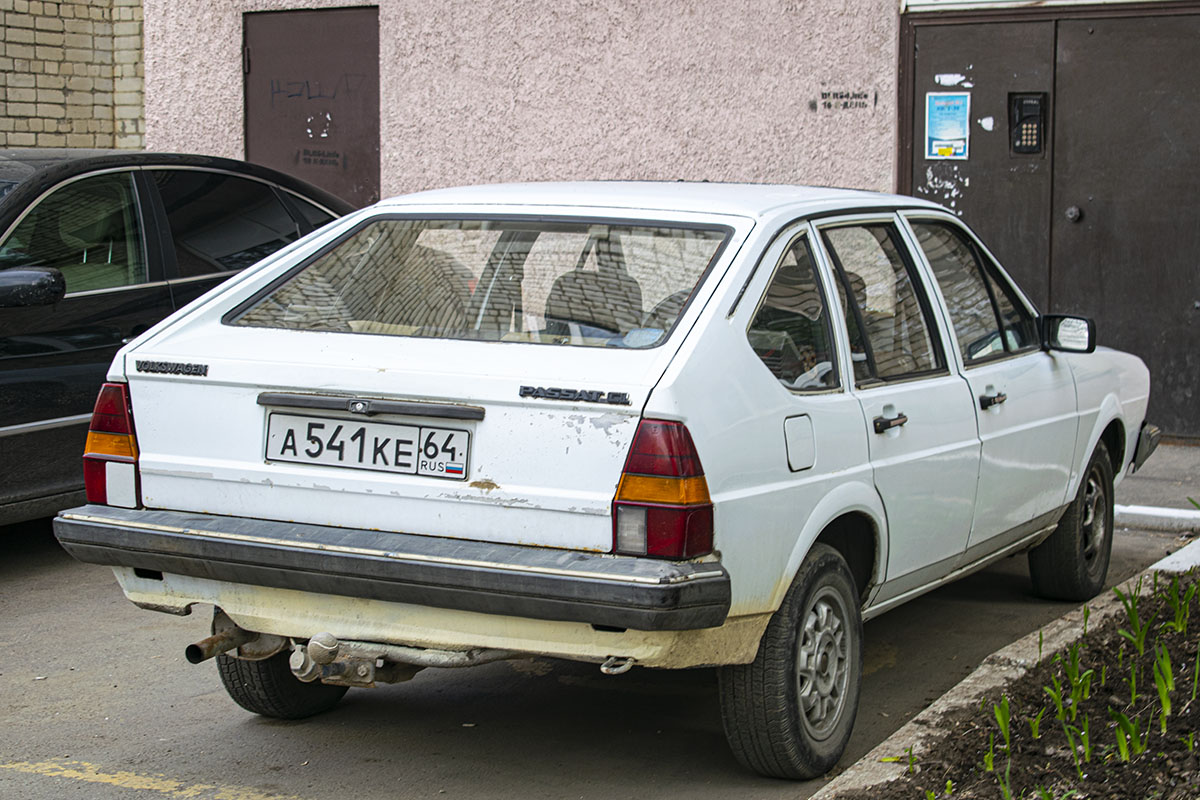 Саратовская область, № А 541 КЕ 64 — Volkswagen Passat (B2) '80-88