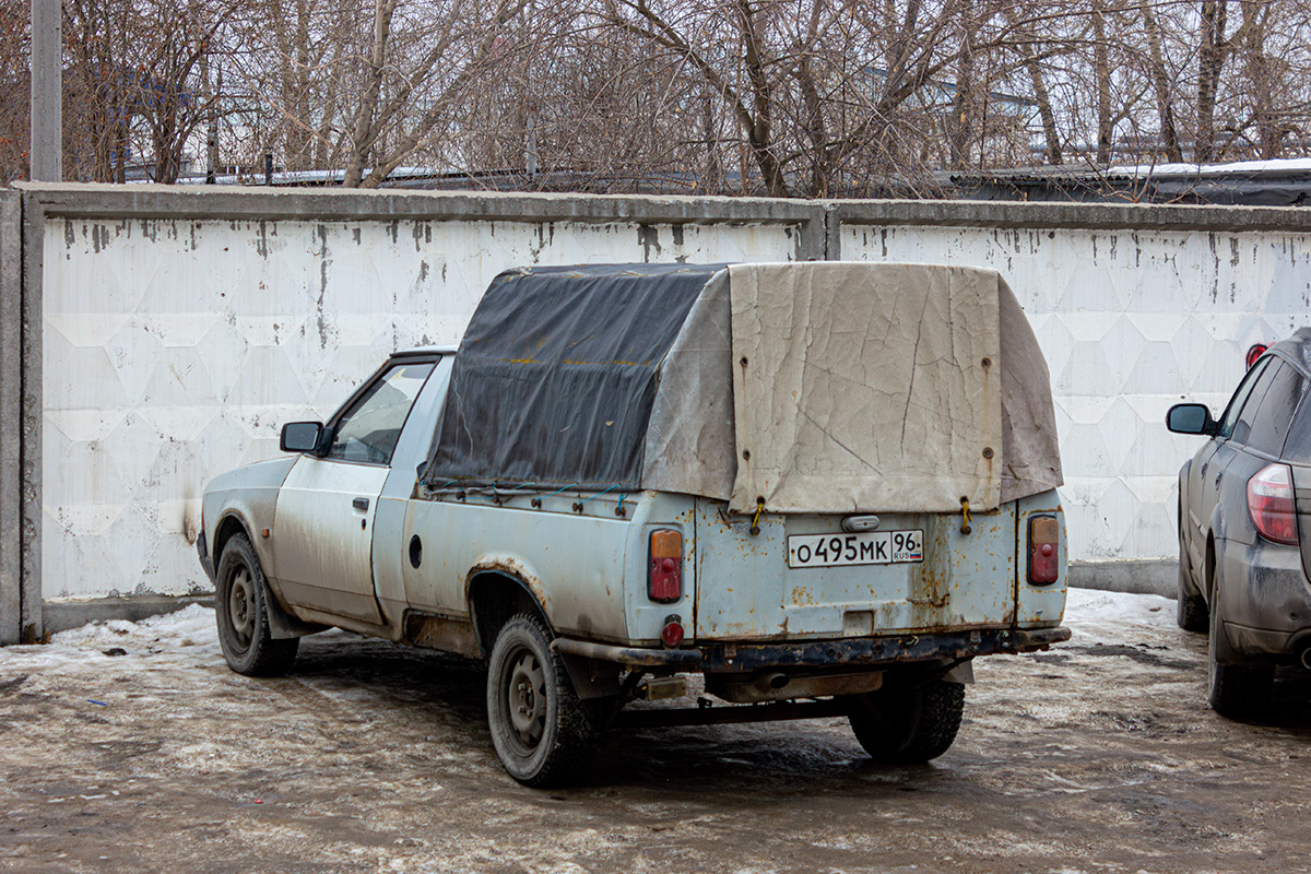 Свердловская область, № О 495 МК 96 — Москвич-23352 '92-94