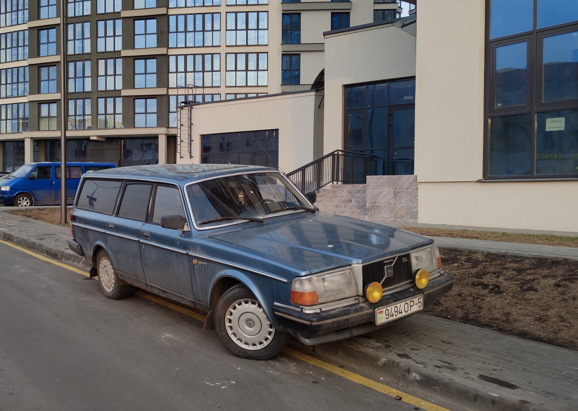 Минская область, № 9494 ОР-5 — Volvo 240 Series (общая модель)