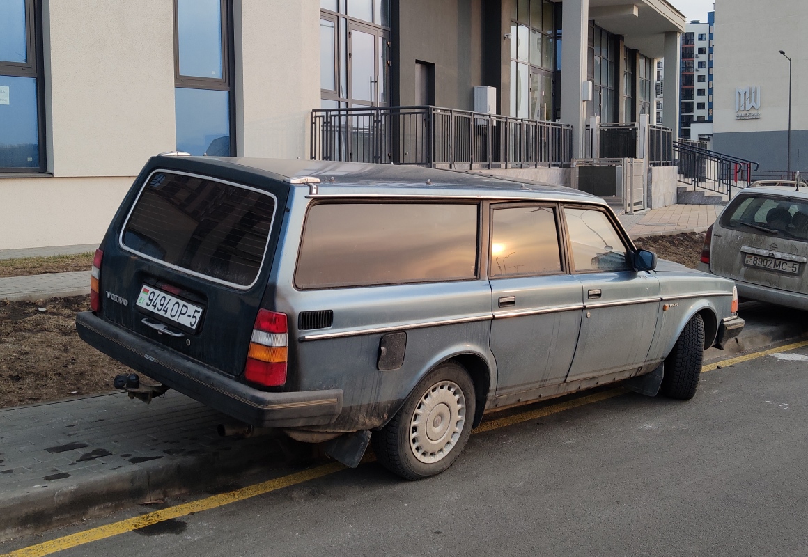 Минская область, № 9494 ОР-5 — Volvo 240 Series (общая модель)