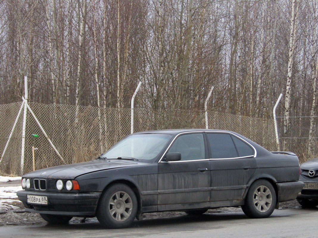 Тверская область, № У 008 РА 69 — BMW 5 Series (E34) '87-96