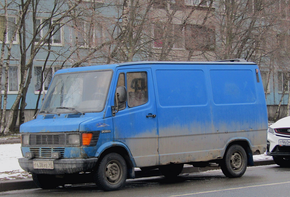 Санкт-Петербург, № Т 638 УЕ 98 — Mercedes-Benz T1 208D '76-96