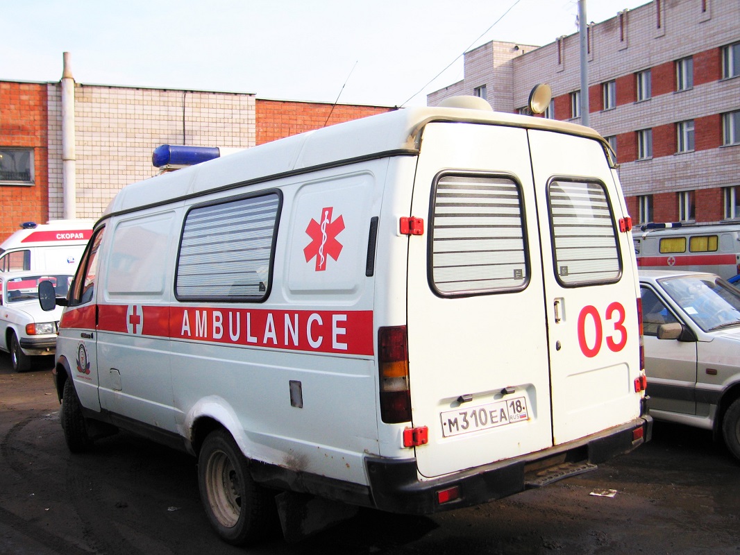 Удмуртия, № М 310 ЕА 18 — ГАЗ-32214 ГАЗель '96-03