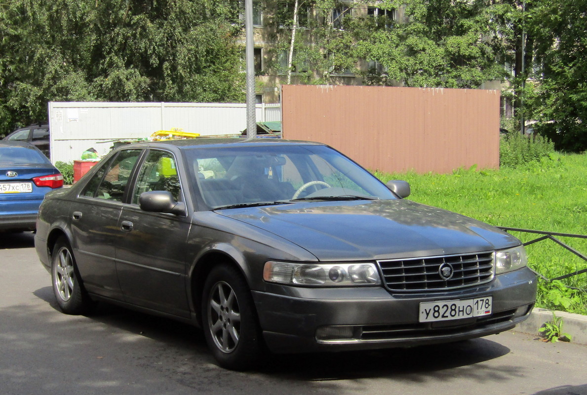 Санкт-Петербург, № У 828 НО 178 — Cadillac Seville (4G) '91-97