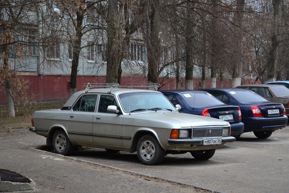 Волгоградская область, № М 807 ВК 34 — ГАЗ-3102 Волга '81-08