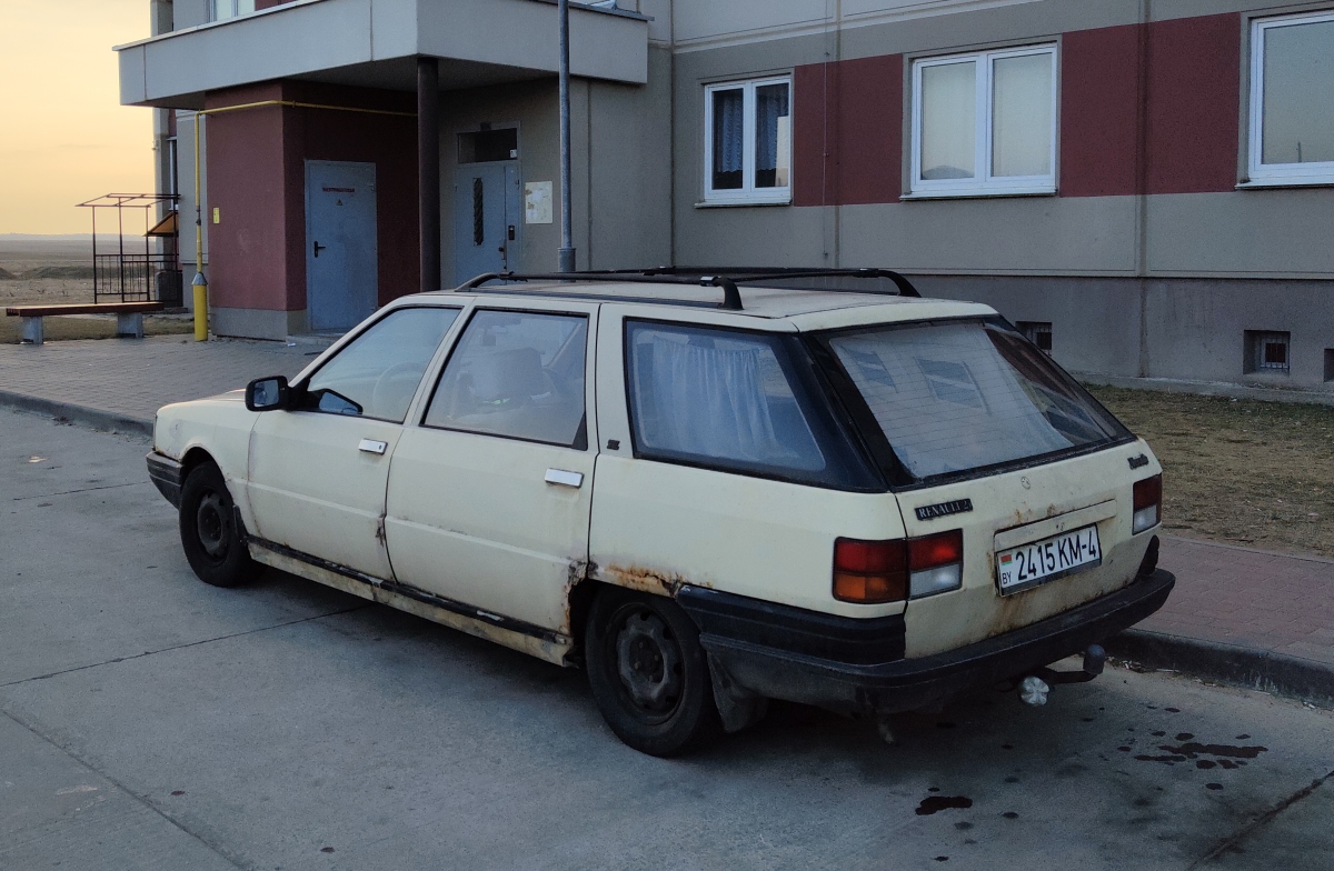 Гродненская область, № 2415 КМ-4 — Renault Nevada '86-95