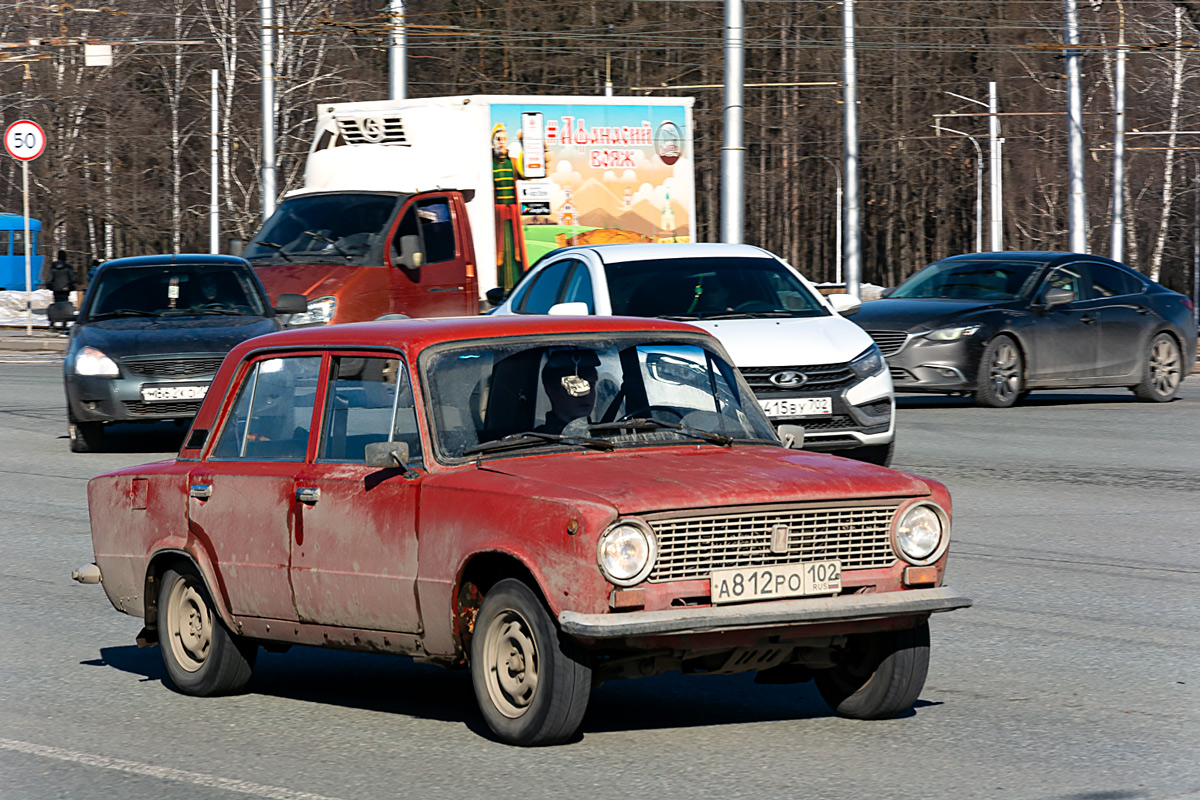 Башкортостан, № А 812 РО 102 — ВАЗ-21011 Жигули '74-83