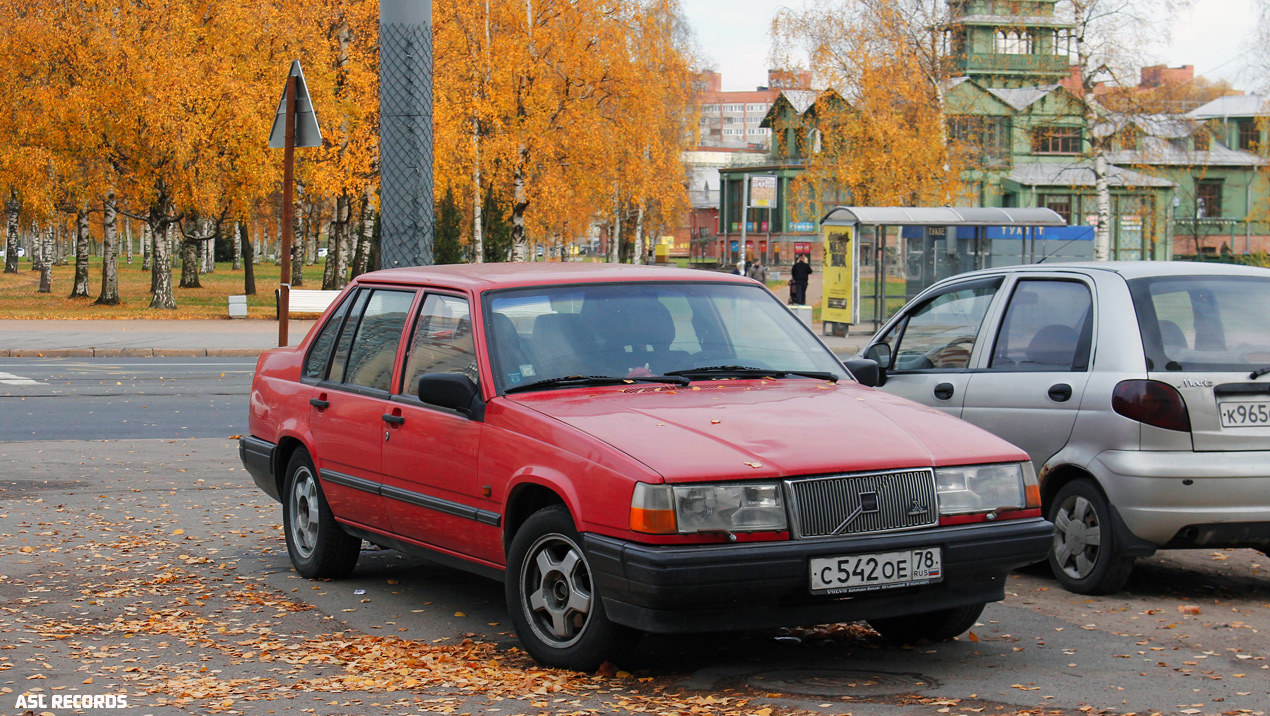 Санкт-Петербург, № С 542 ОЕ 78 — Volvo 940 '90-98