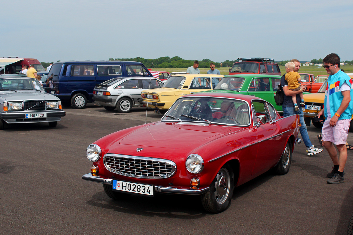 Литва, № H02834 — Volvo P1800 (P1800/1800S /1800E/1800ES) '61–73; Литва — Retro mugė 2024