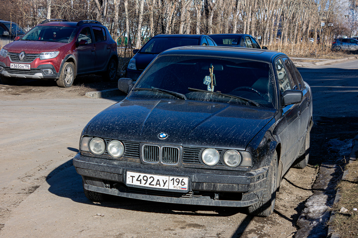 Свердловская область, № Т 492 АУ 196 — BMW 5 Series (E34) '87-96
