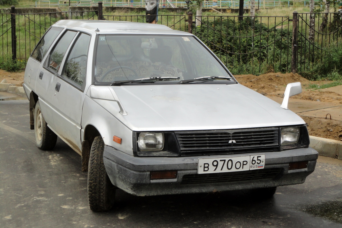 Сахалинская область, № В 970 ОР 65 — Mitsubishi Mirage (2G) '83-92