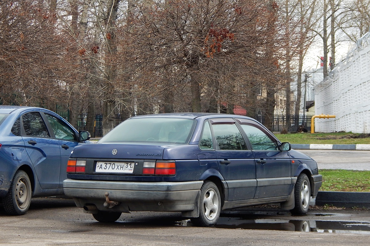 Белгородская область, № А 370 ХН 31 — Volkswagen Passat (B3) '88-93