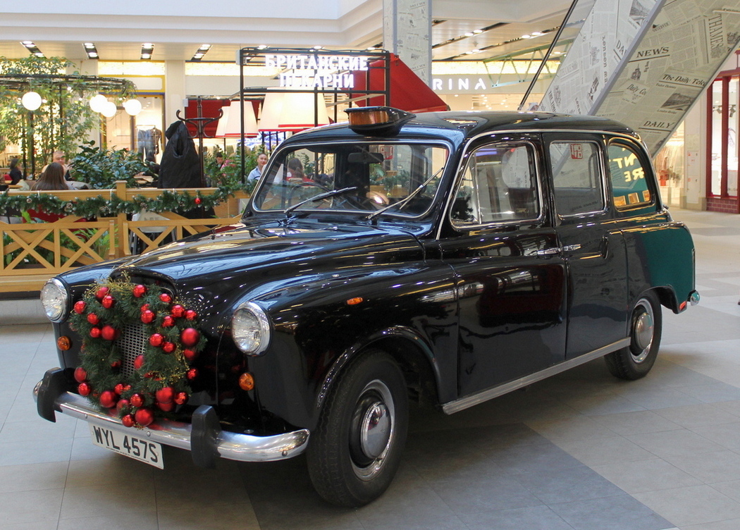 Санкт-Петербург, № WYL 457S — Austin FX4 '58-97