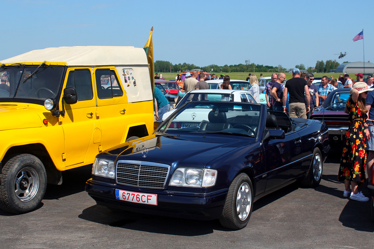 Литва, № 6776 CF — Mercedes-Benz (A124) '92-96; Литва — Retro mugė 2024